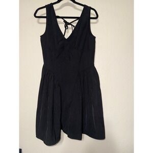 Elegant Black Sleeveless Dress